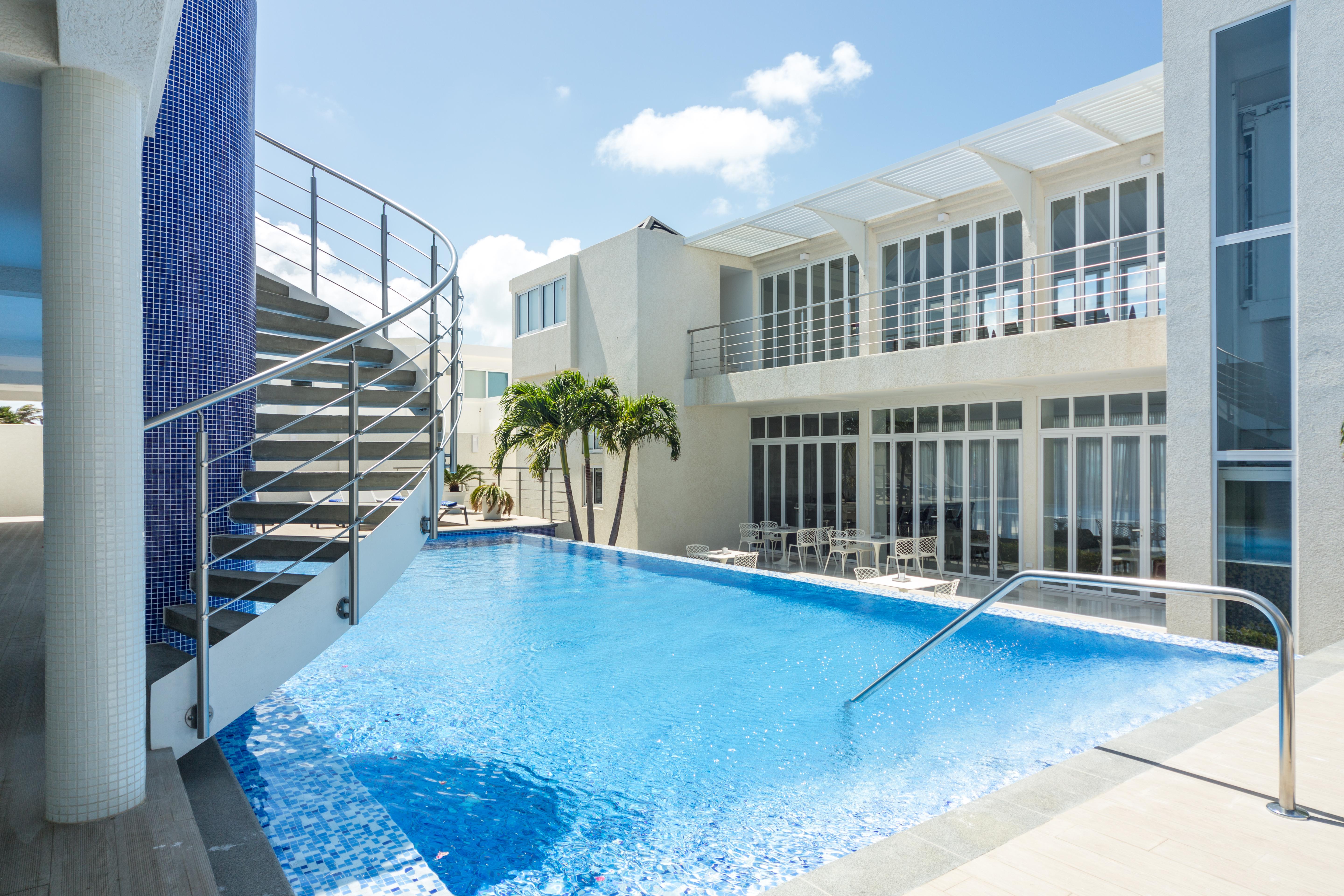 Ocean Z Boutique Hotel Palm Beach Luaran gambar