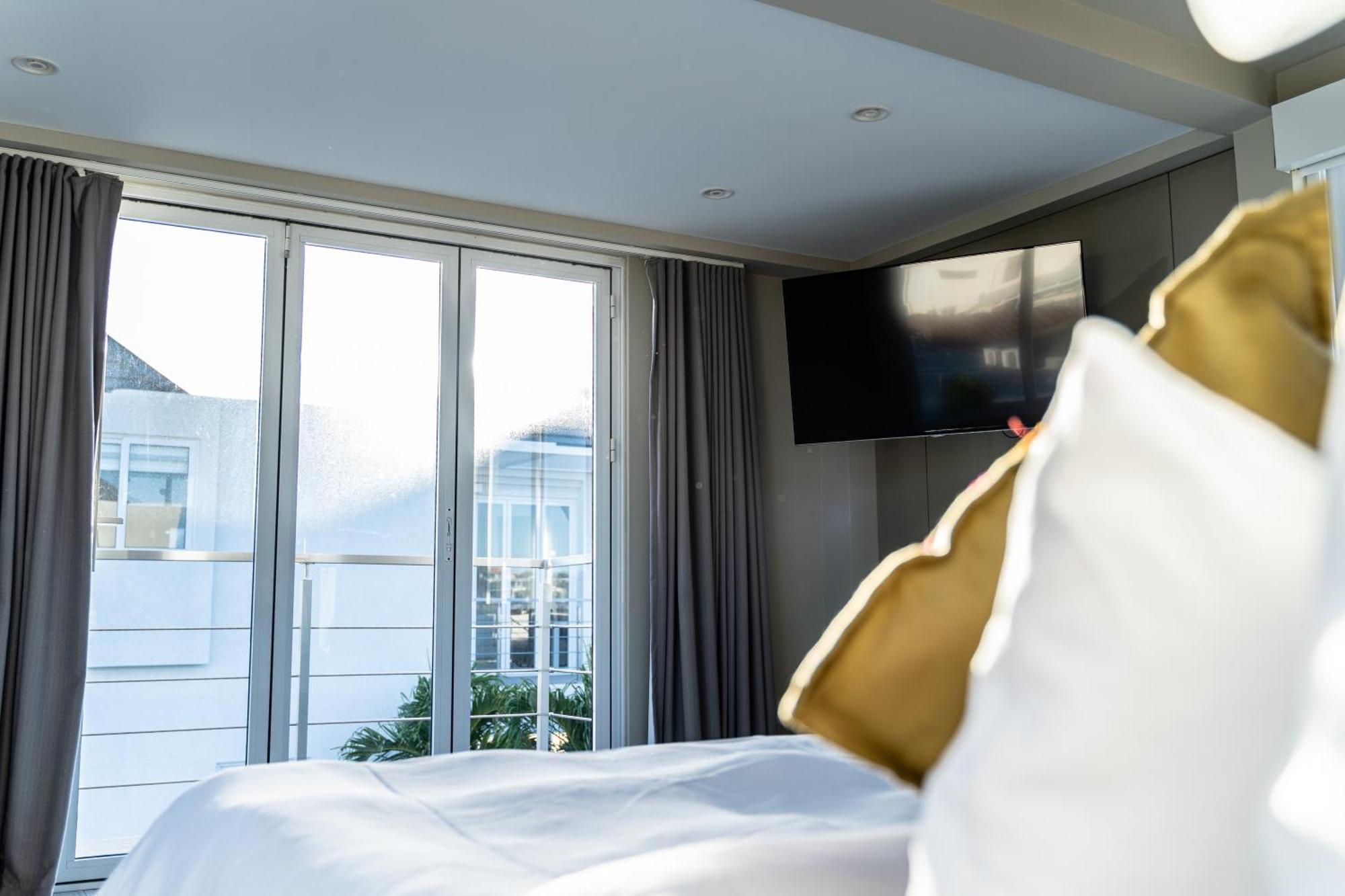 Ocean Z Boutique Hotel Palm Beach Luaran gambar