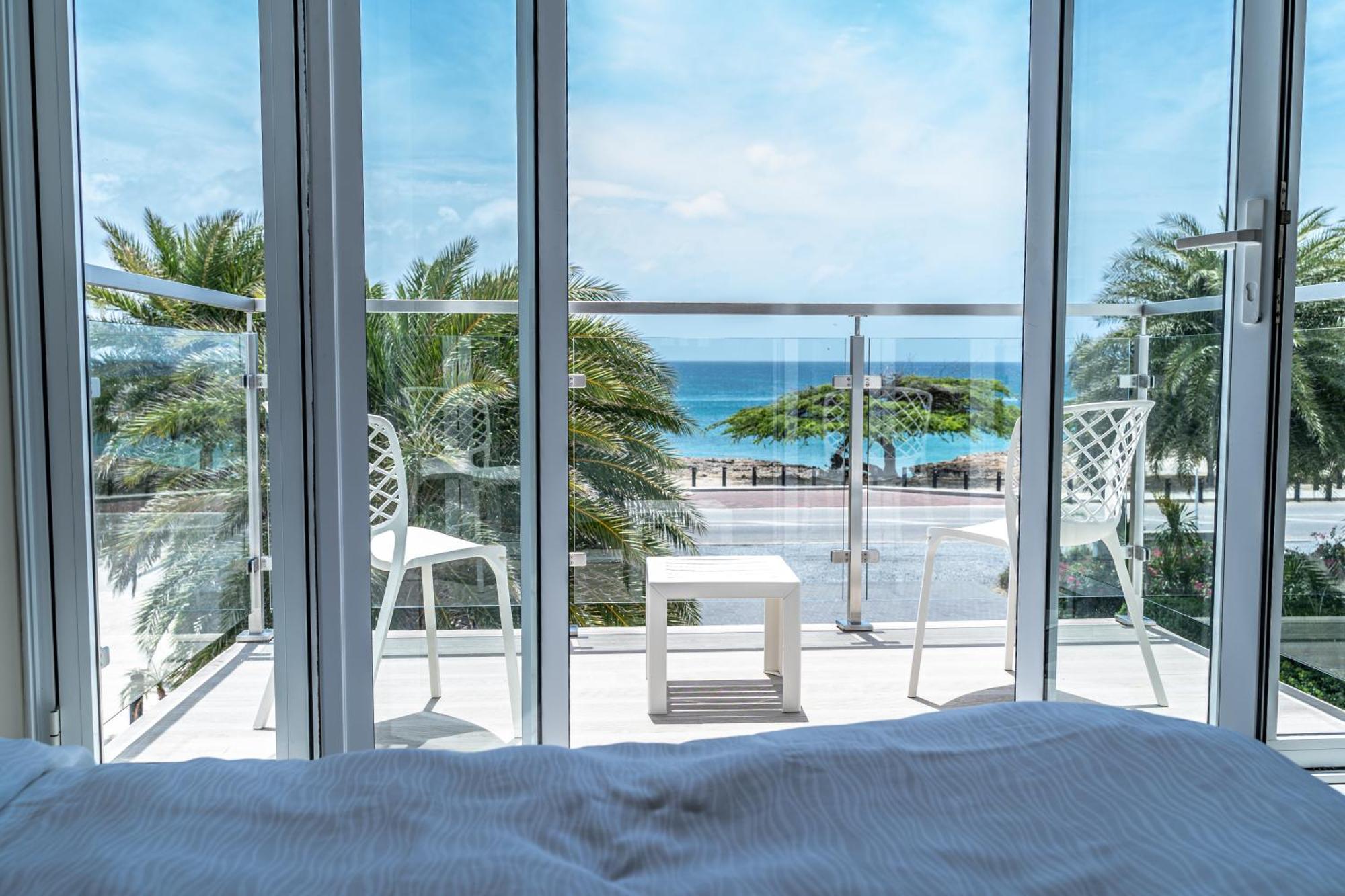 Ocean Z Boutique Hotel Palm Beach Luaran gambar
