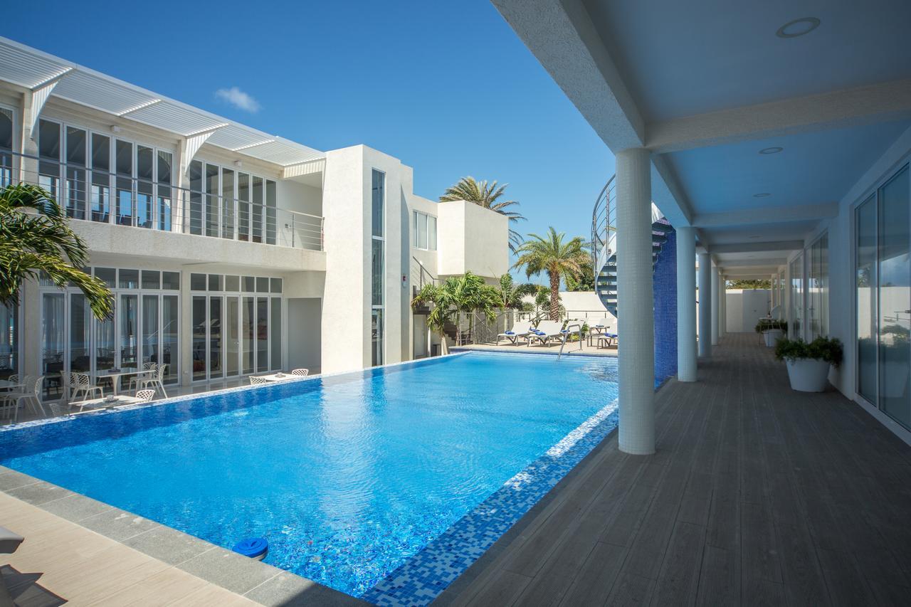 Ocean Z Boutique Hotel Palm Beach Luaran gambar