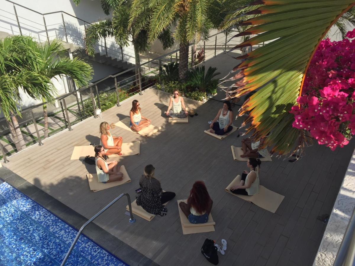 Ocean Z Boutique Hotel Palm Beach Luaran gambar